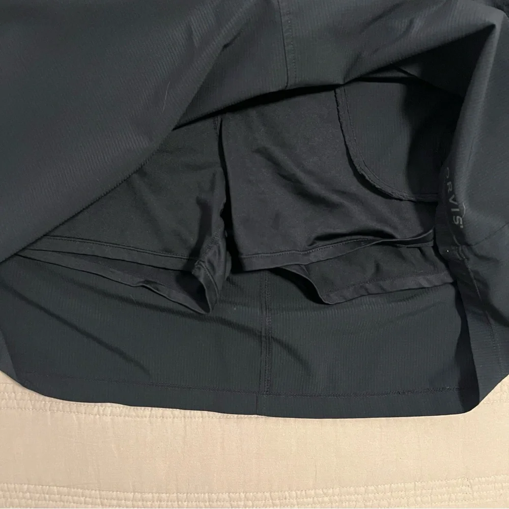 Orvis Black Skirt with built in Shorts with Pockets - Picture 5 of 6